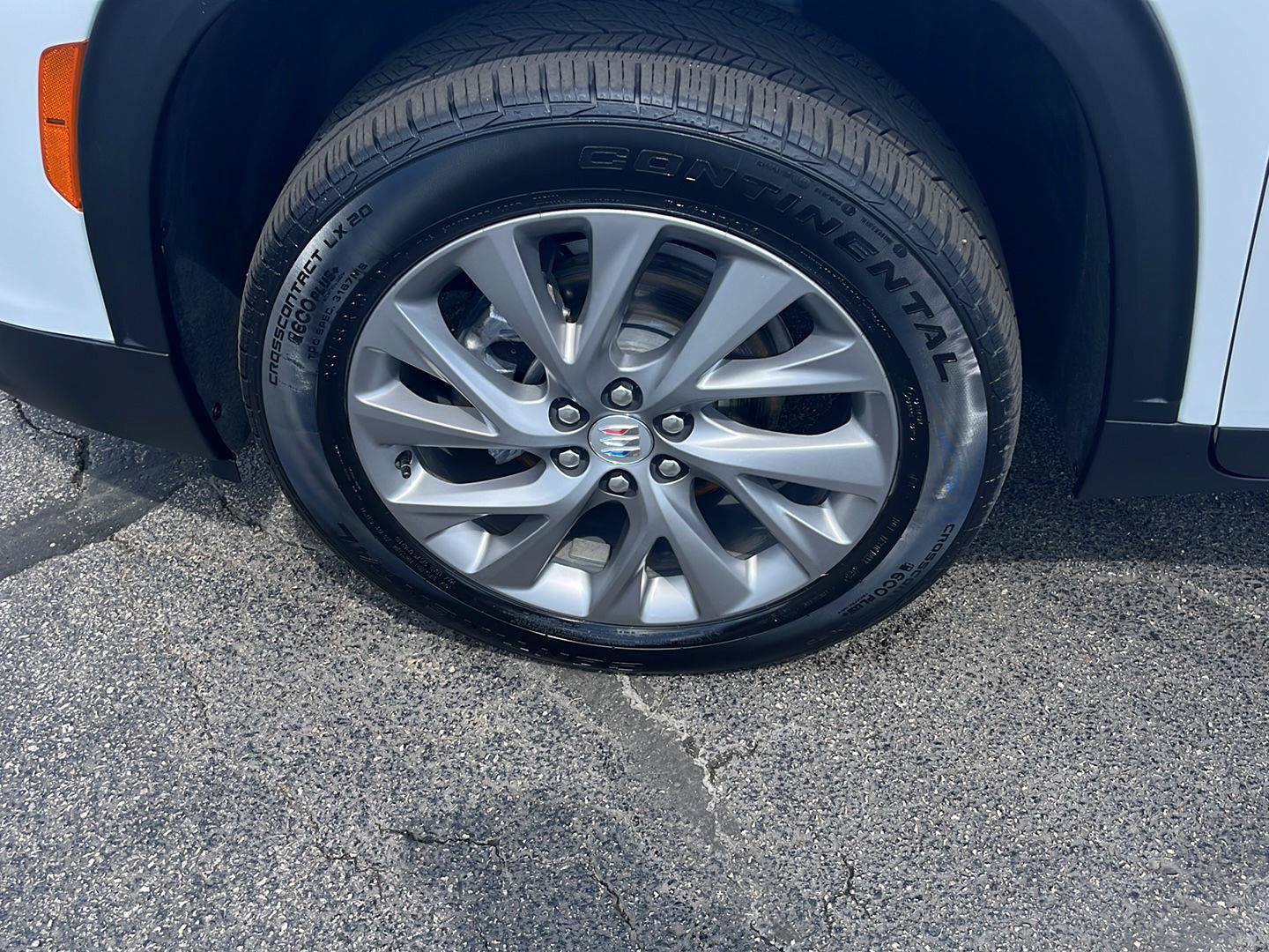 Used 2026 Buick Enclave Preferred AWD/4WD image 38
