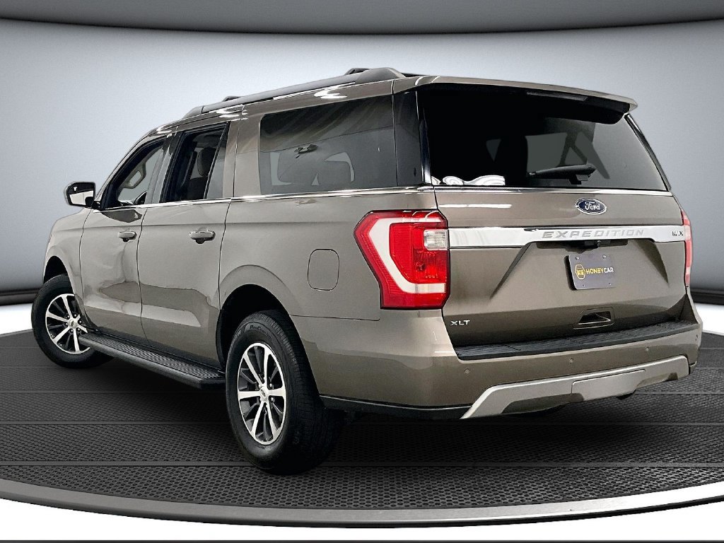 Used 2018 Ford Expedition Max XLT w/ Cargo Package AWD/4WD image 4