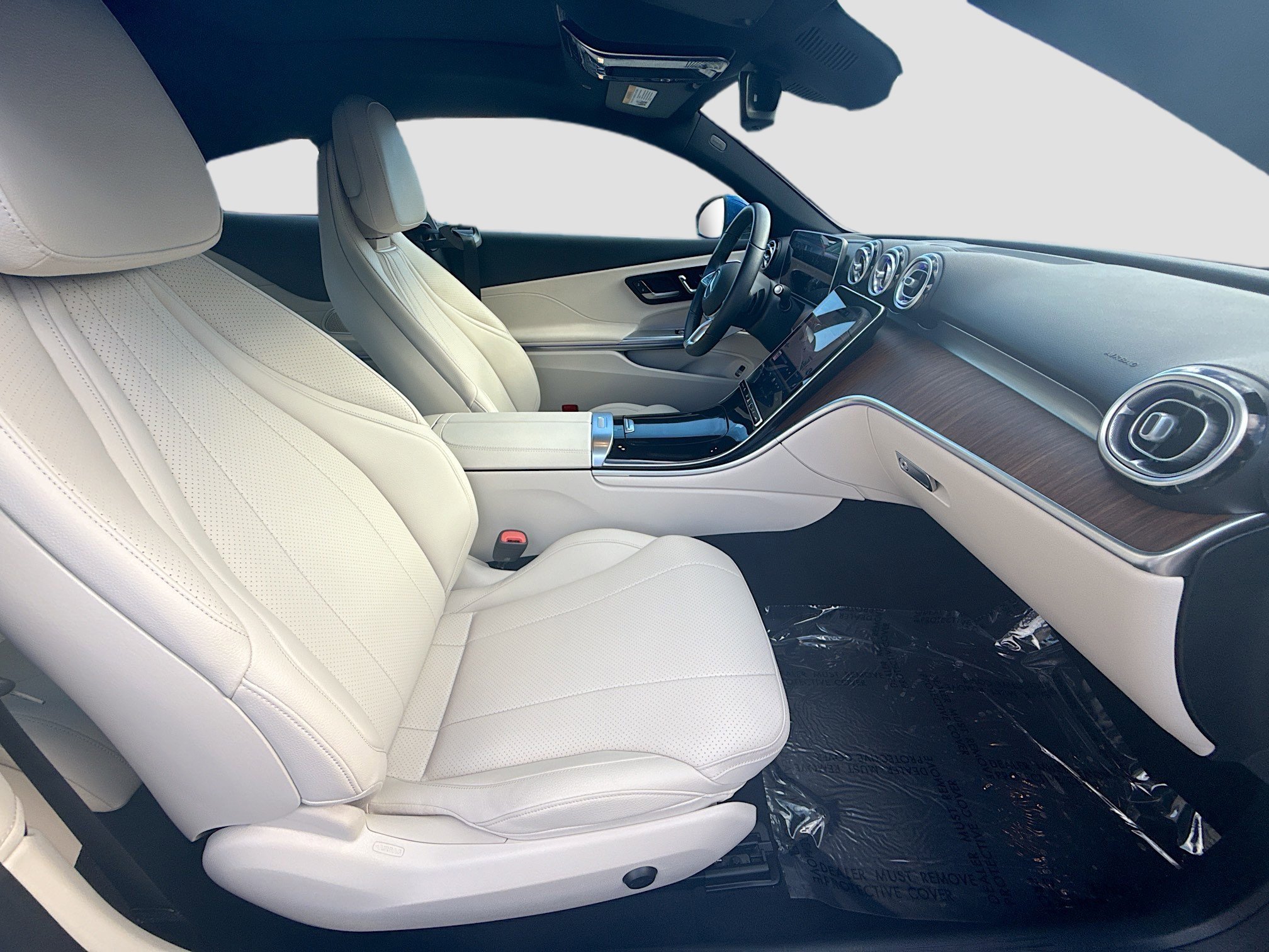Used 2024 Mercedes-Benz CLE 300 4MATIC Coupe image 28