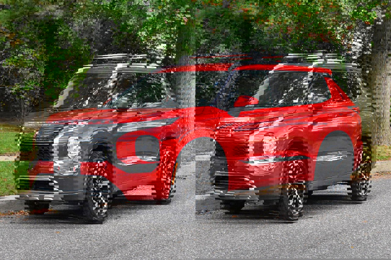 Used 2022 Mitsubishi Outlander SEL image 2