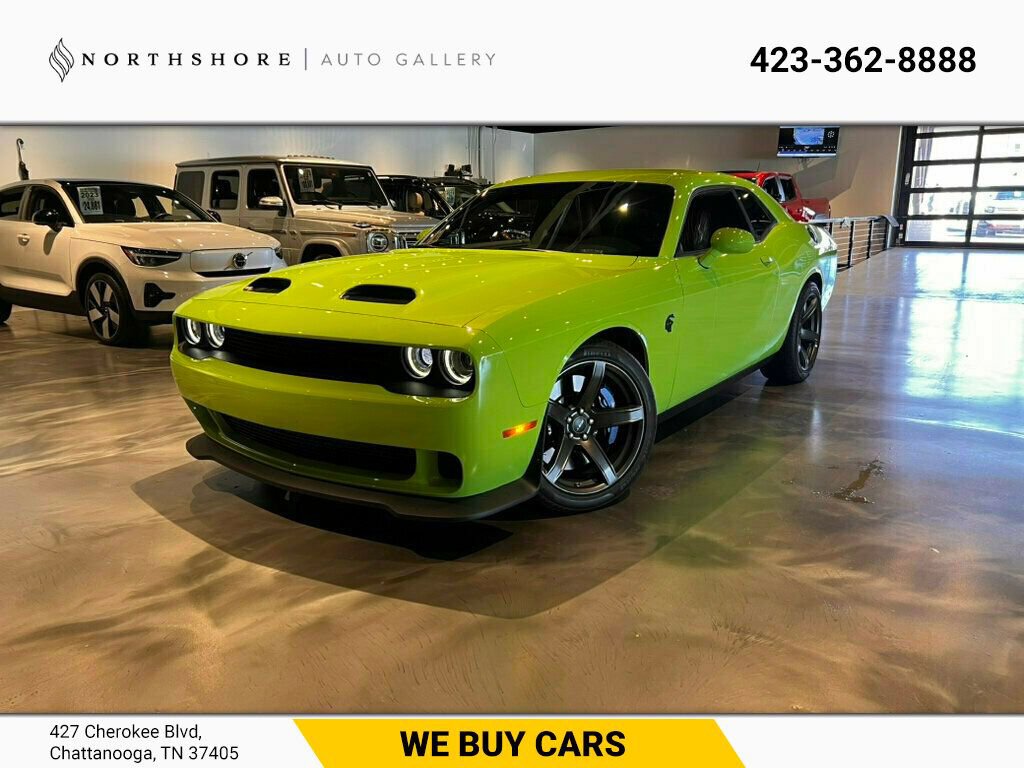 Used 2023 Dodge Challenger SRT Hellcat w/ Driver Convenience Group image 1