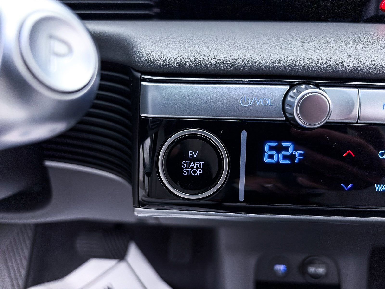 Used 2023 Hyundai Ioniq 5 Limited image 26