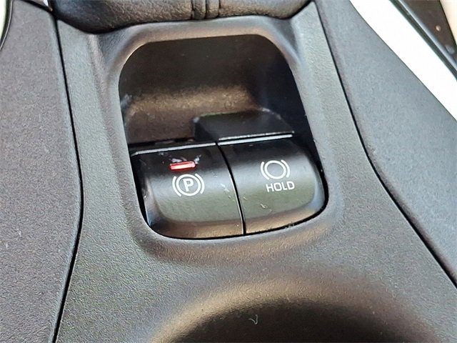 Certified 2025 Toyota Corolla Cross LE image 24