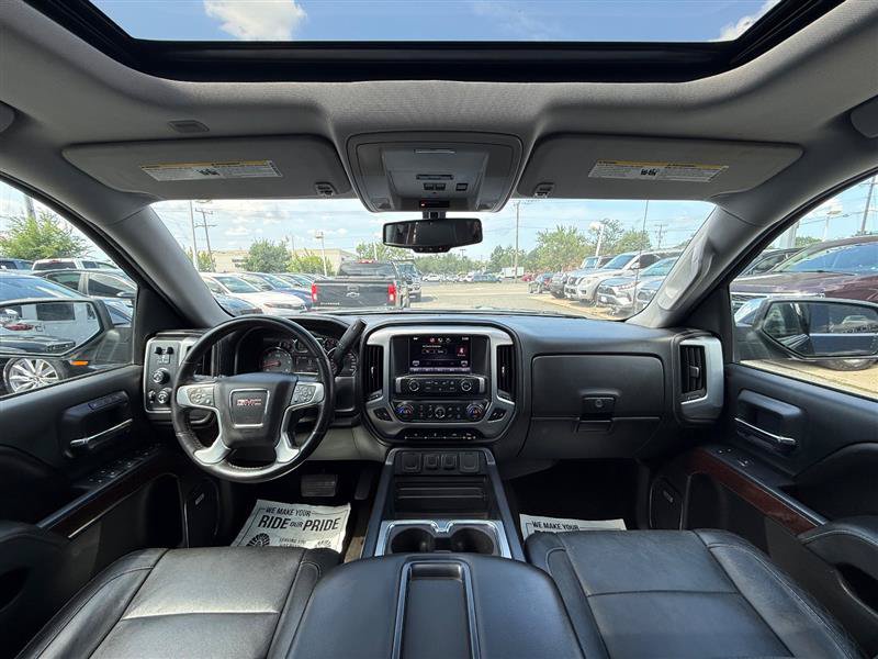 Used 2015 GMC Sierra 1500 SLT w/ SLT Crew Cab Value Package AWD/4WD image 28