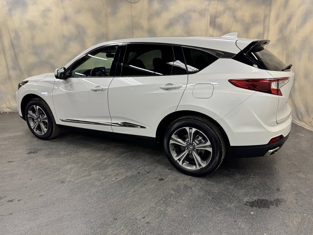 Used 2025 Acura RDX SH-AWD w/ Technology Package image 4