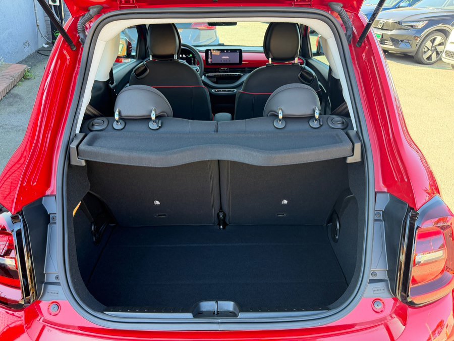 Used 2024 FIAT 500 e (RED) image 42