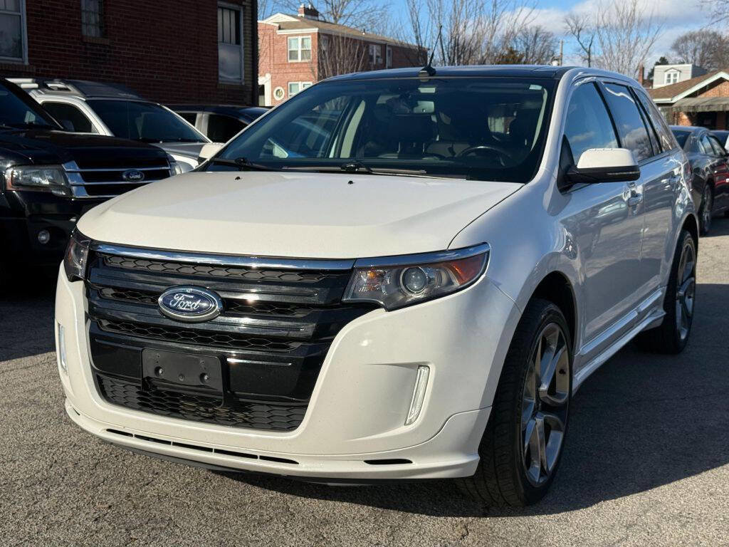 Used 2013 Ford Edge Sport w/ Driver Entry Pkg image 3