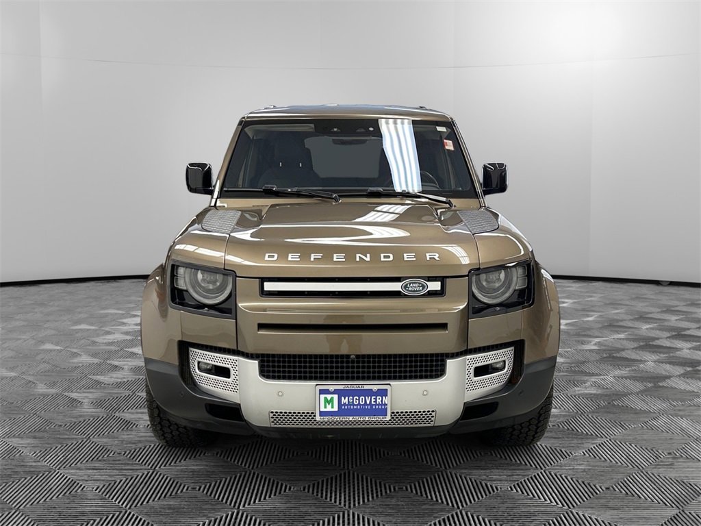 Used 2020 Land Rover Defender 110 SE image 8