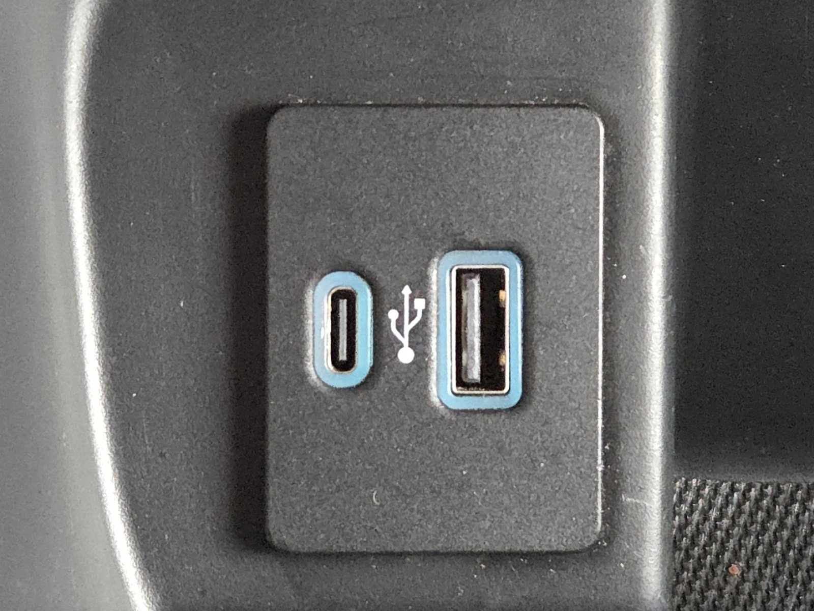 Used 2023 Ford F150 XLT w/ Equipment Group 302A High image 30