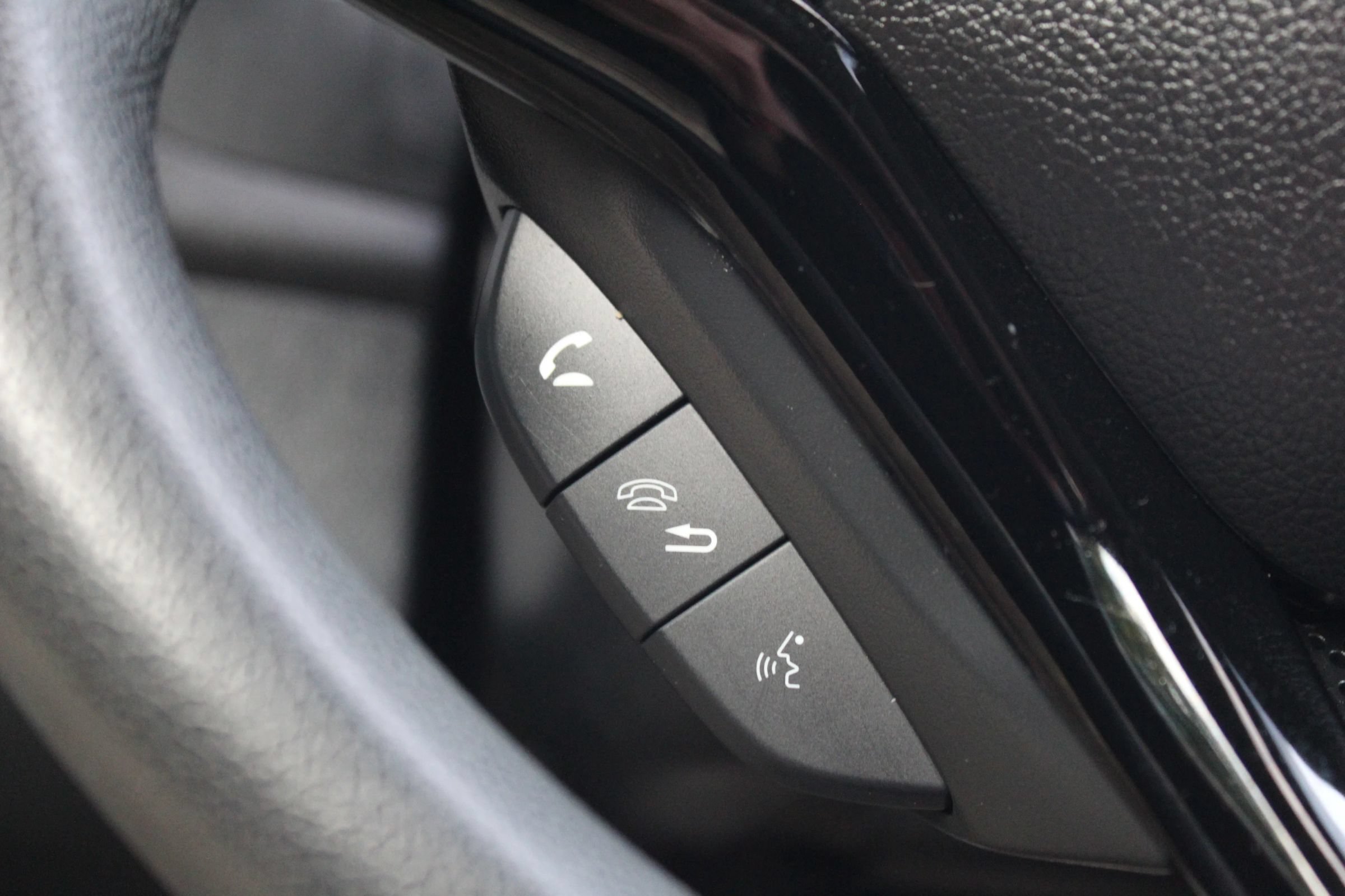 Used 2018 Honda HR-V EX image 27