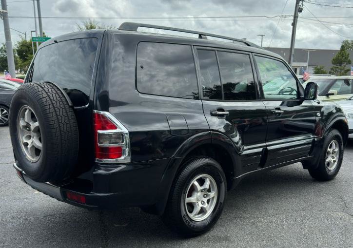 Used 2001 Mitsubishi Montero Limited AWD/4WD image 9