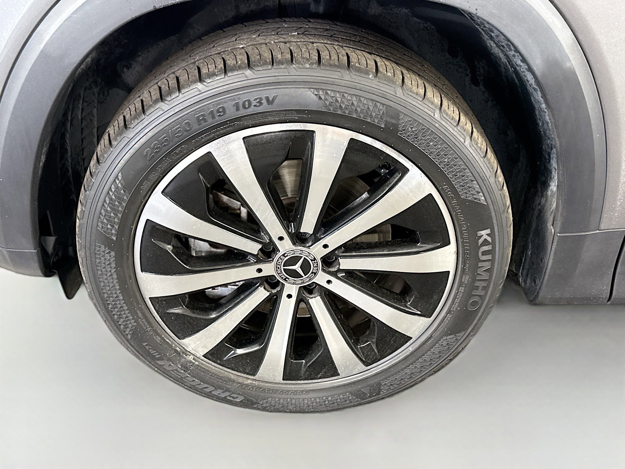 Used 2022 Mercedes-Benz GLB 250 w/ Premium Package Lite image 38