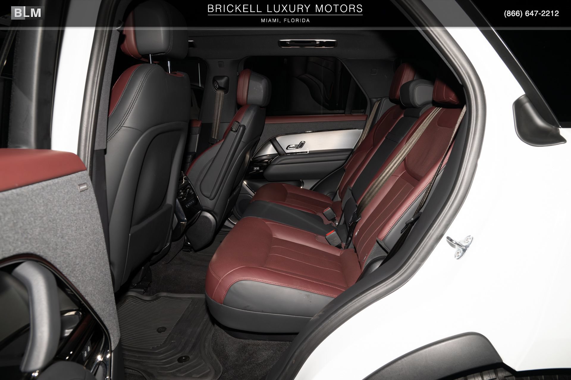 Used 2023 Land Rover Range Rover Sport SE Dynamic AWD/4WD image 21