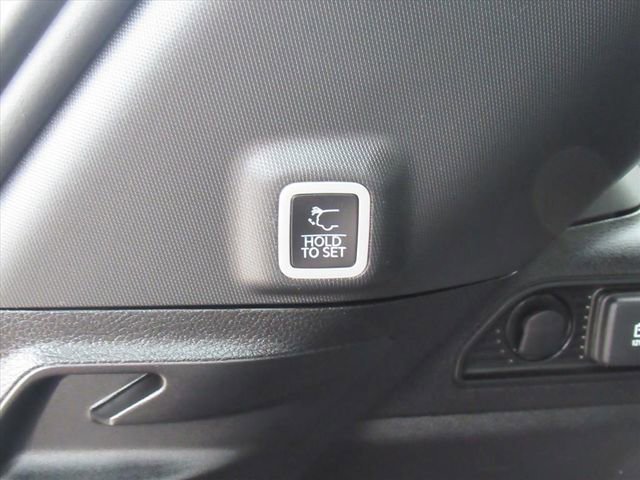 Certified 2023 Jeep Grand Cherokee Altitude image 28