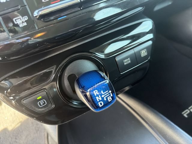 Certified 2019 Toyota Prius LE FWD image 23