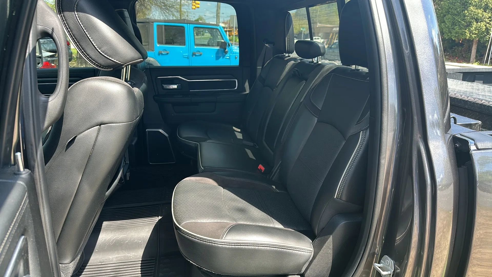 Used 2024 RAM 3500 Laramie w/ Night Edition AWD/4WD image 20