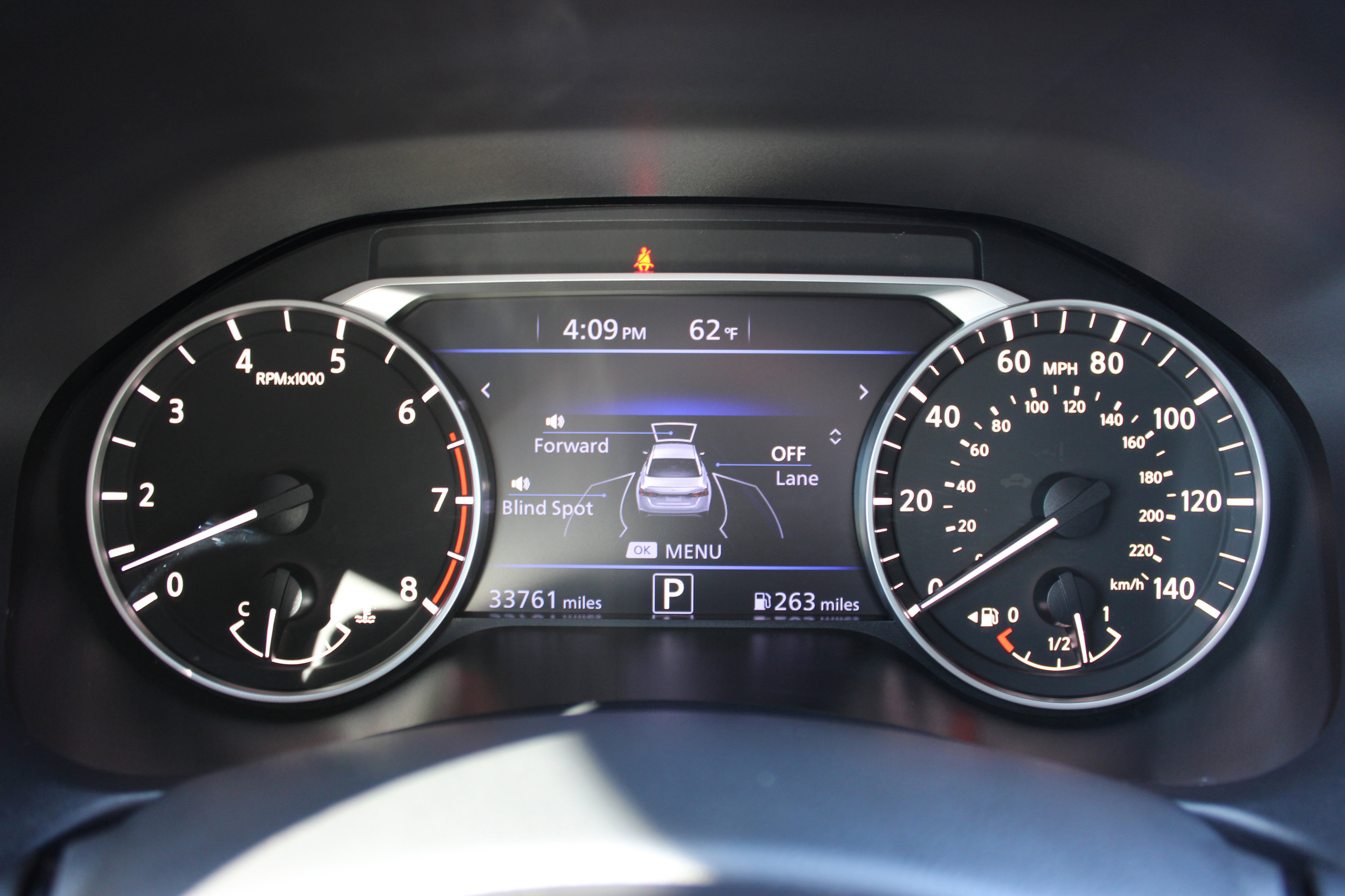 Used 2022 Nissan Altima 2.5 SV w/ SV Premium Package image 24