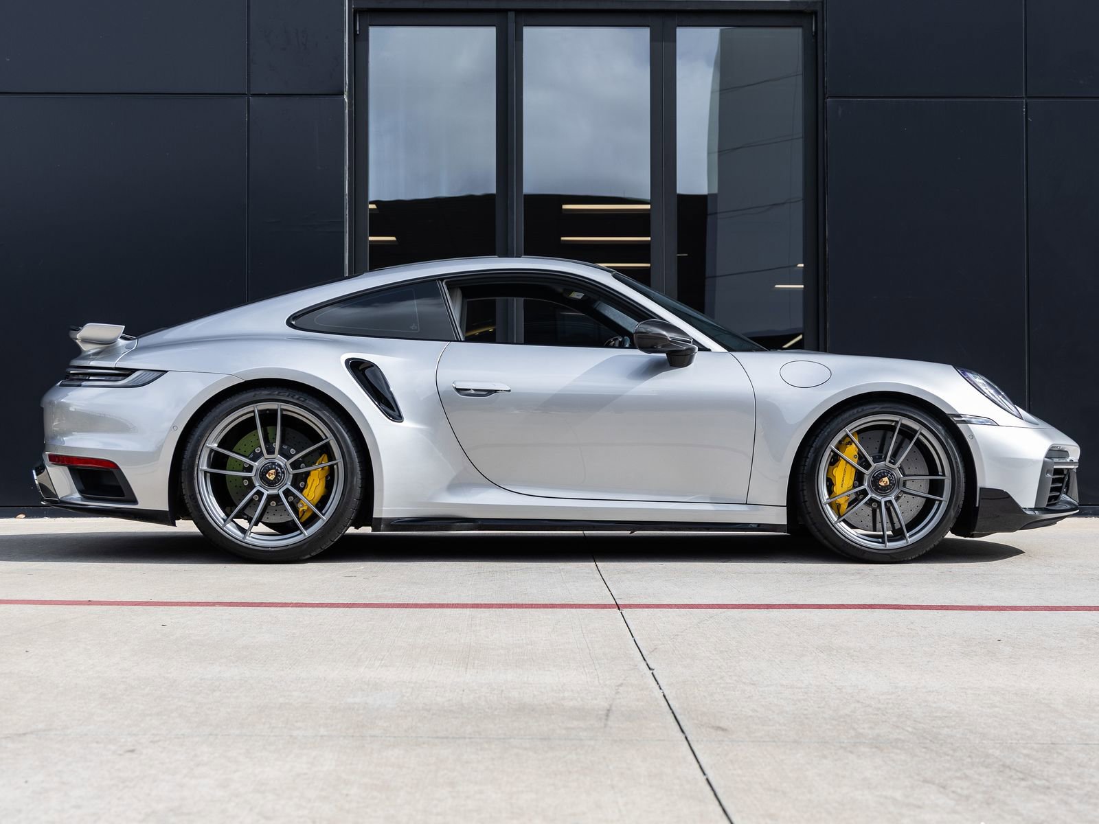 Used 2022 Porsche 911 Turbo S image 12