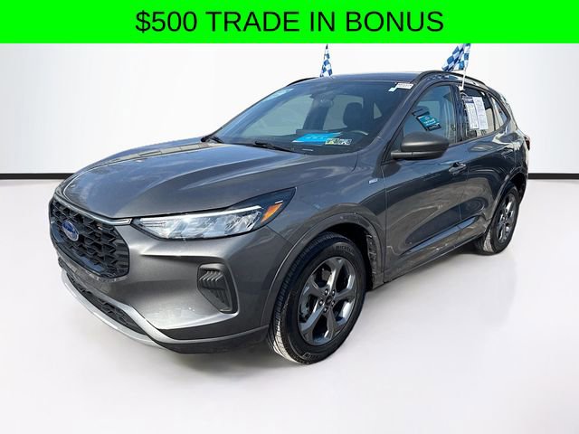 Used 2023 Ford Escape ST-Line w/ Tech Pack #1 AWD/4WD video 3