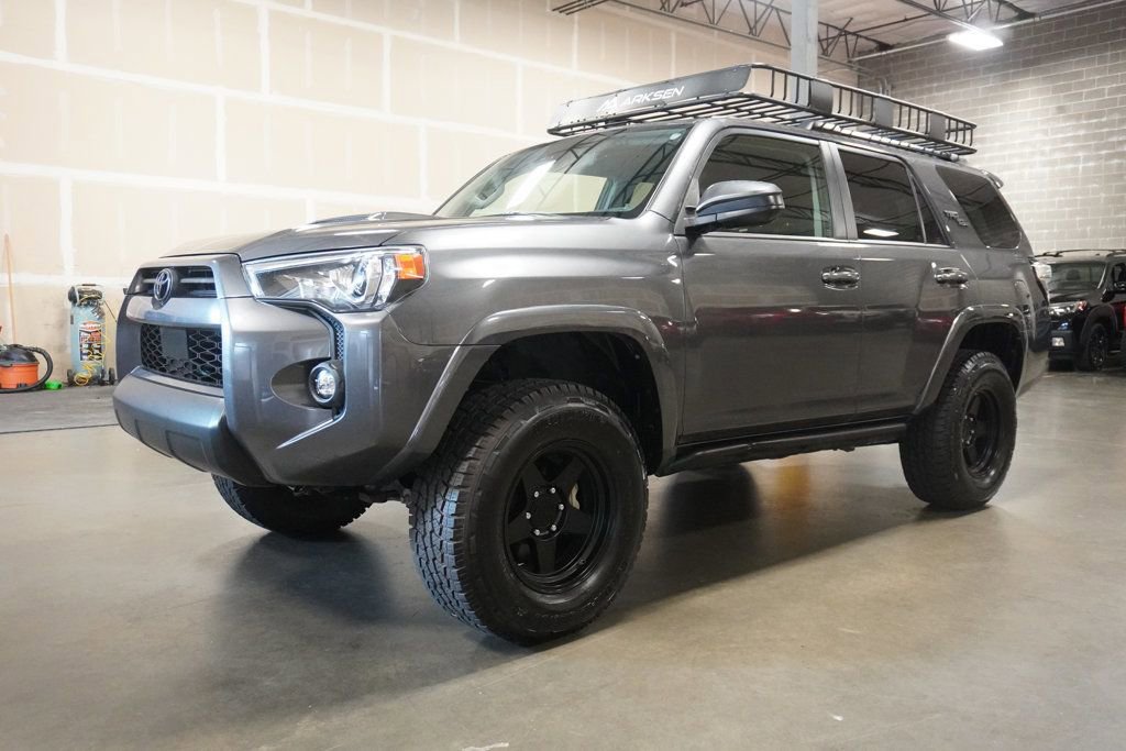 Used 2021 Toyota 4Runner TRD Off-Road image 2