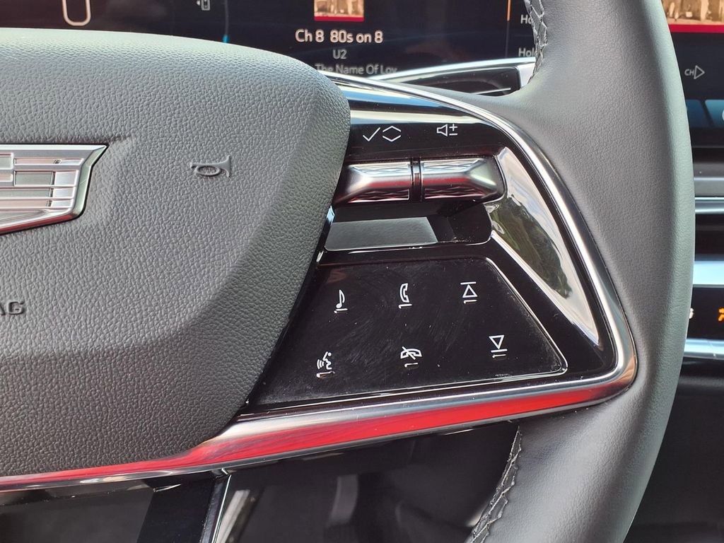 Used 2024 Cadillac Lyriq Tech w/ Driver Assist Package AWD/4WD image 34