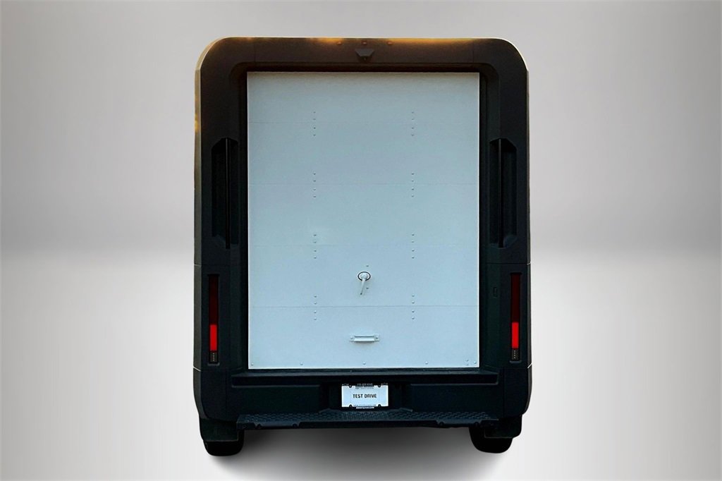 New 2025 Chevrolet Brightdrop 400 image 3