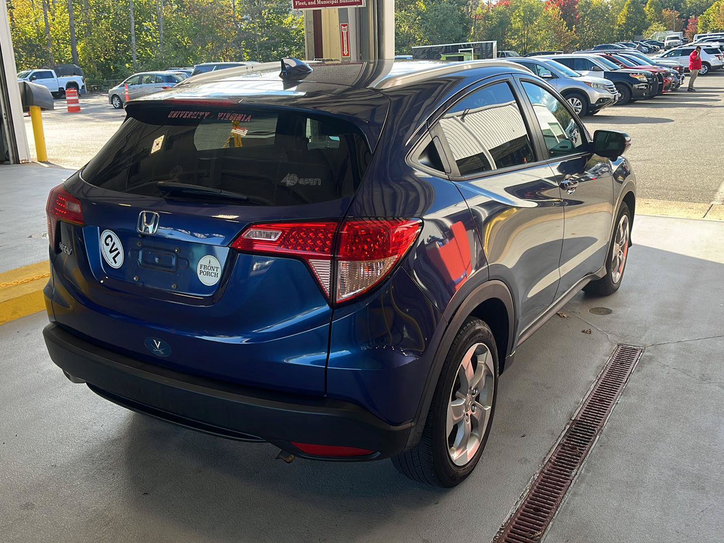 Used 2017 Honda HR-V EX-L image 3
