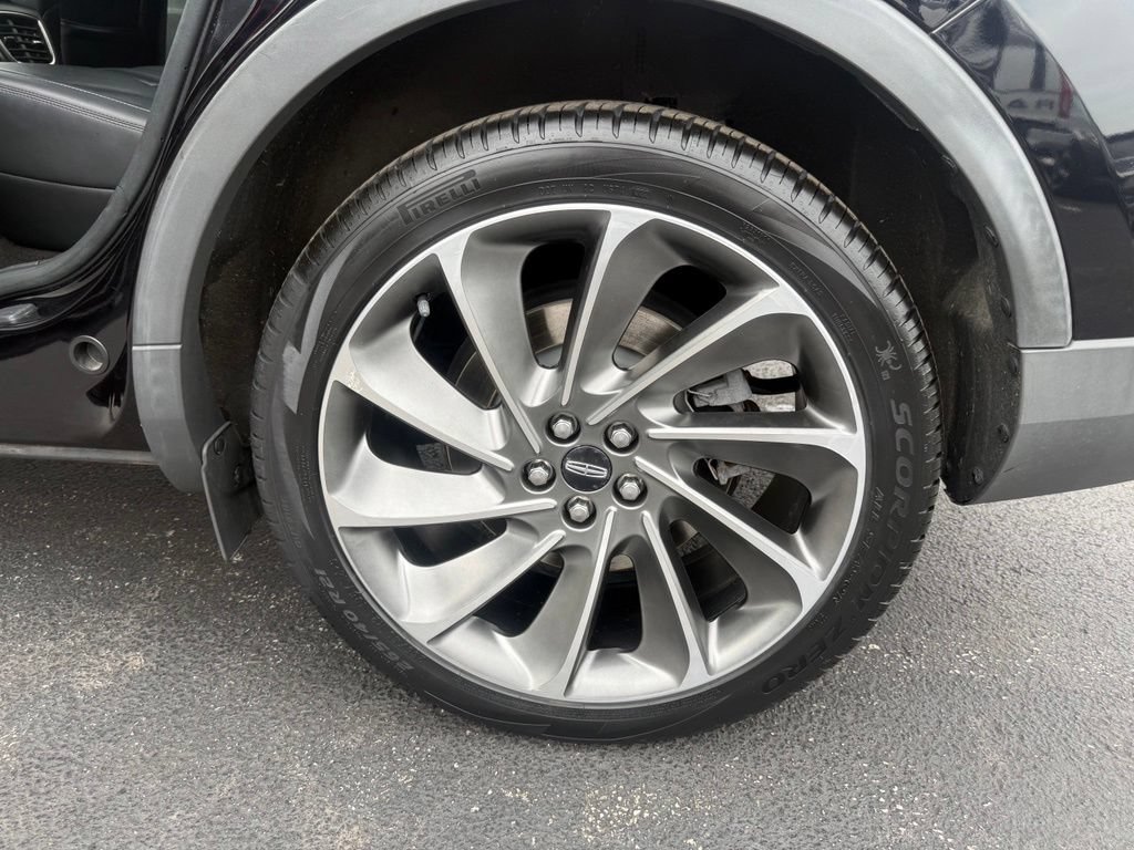 Used 2019 Lincoln Nautilus Reserve w/ Ultimate Package AWD/4WD image 42