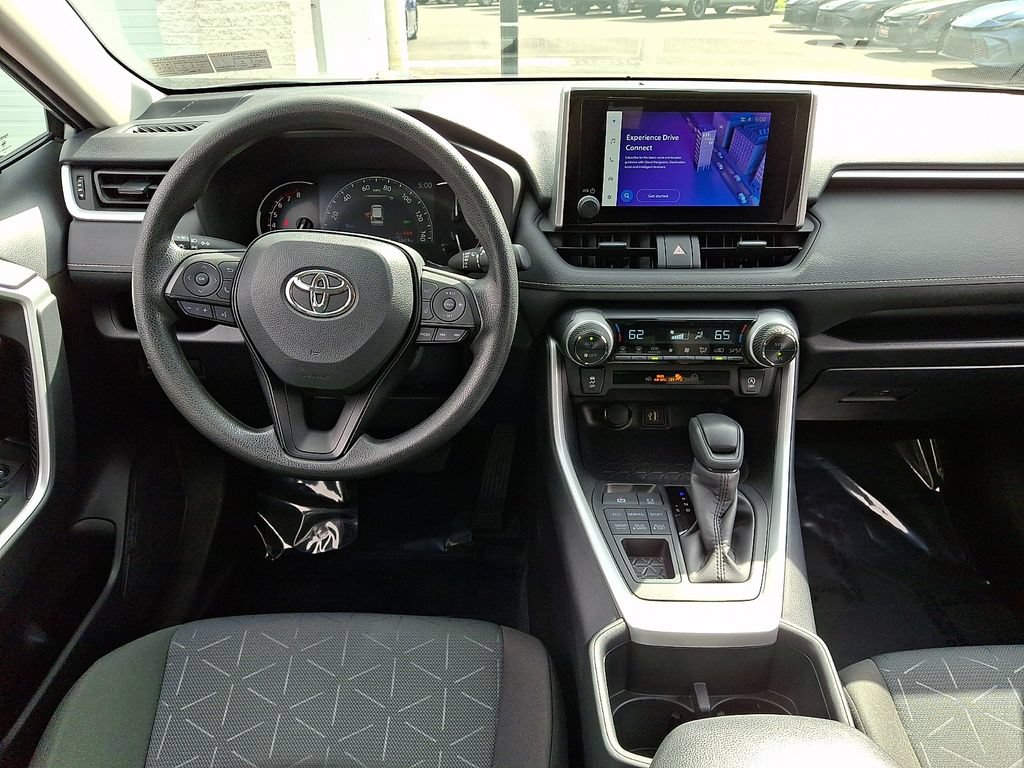 Certified 2025 Toyota RAV4 XLE AWD/4WD image 12