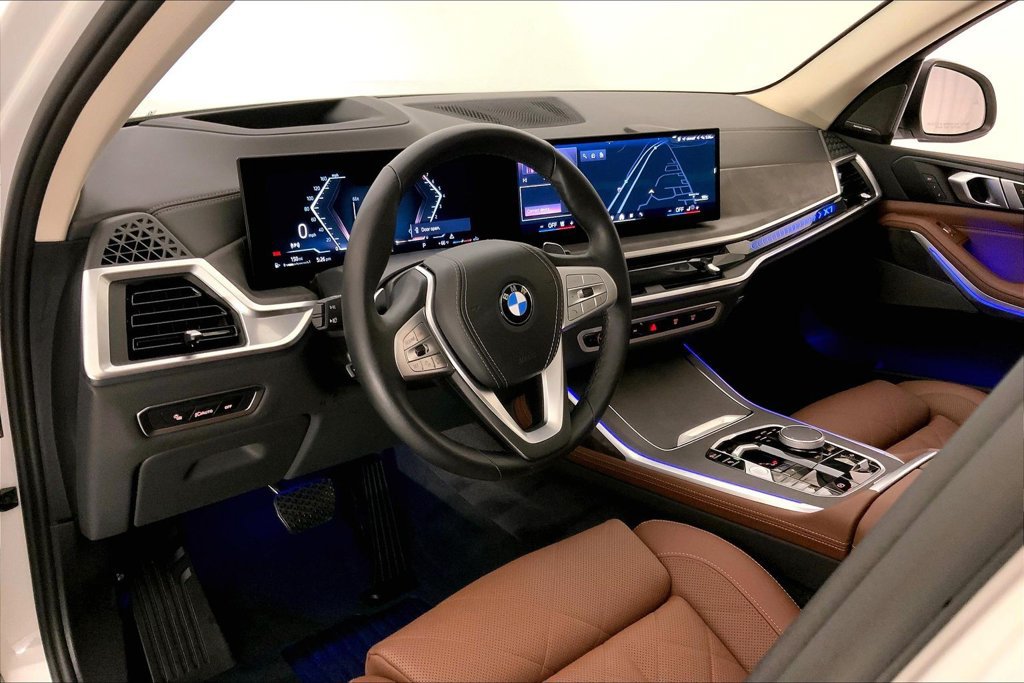 Certified 2024 BMW X7 xDrive40i w/ Premium Package AWD/4WD image 21
