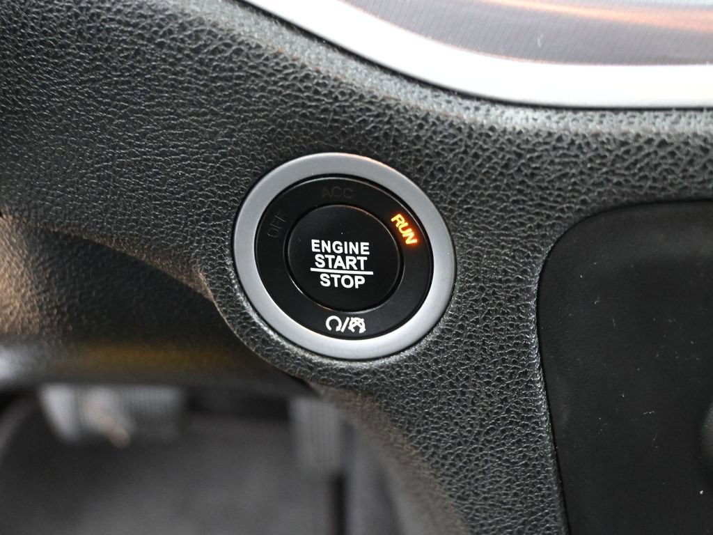 Used 2019 Dodge Charger SXT image 21