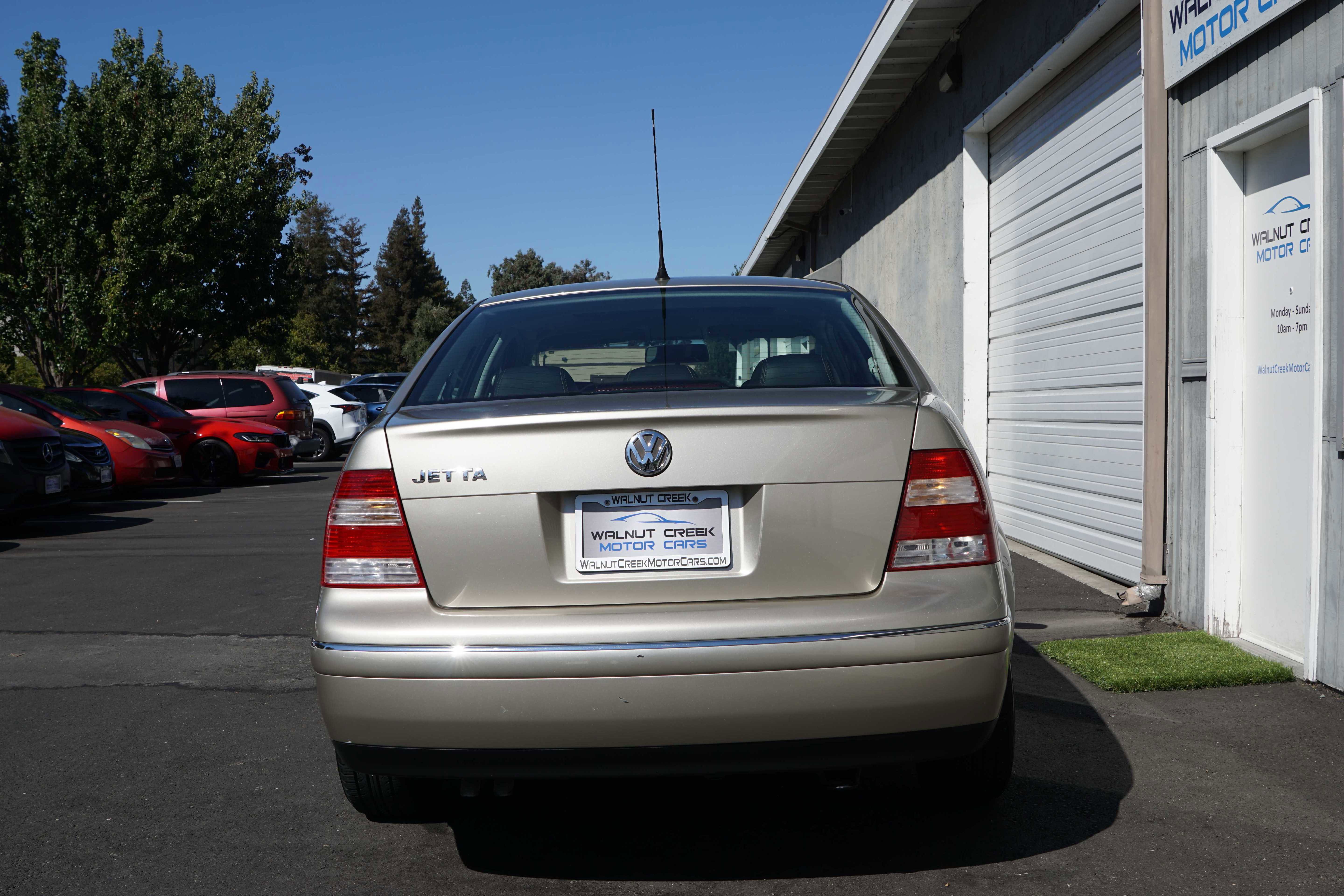 Used 2004 Volkswagen Jetta GLS image 13