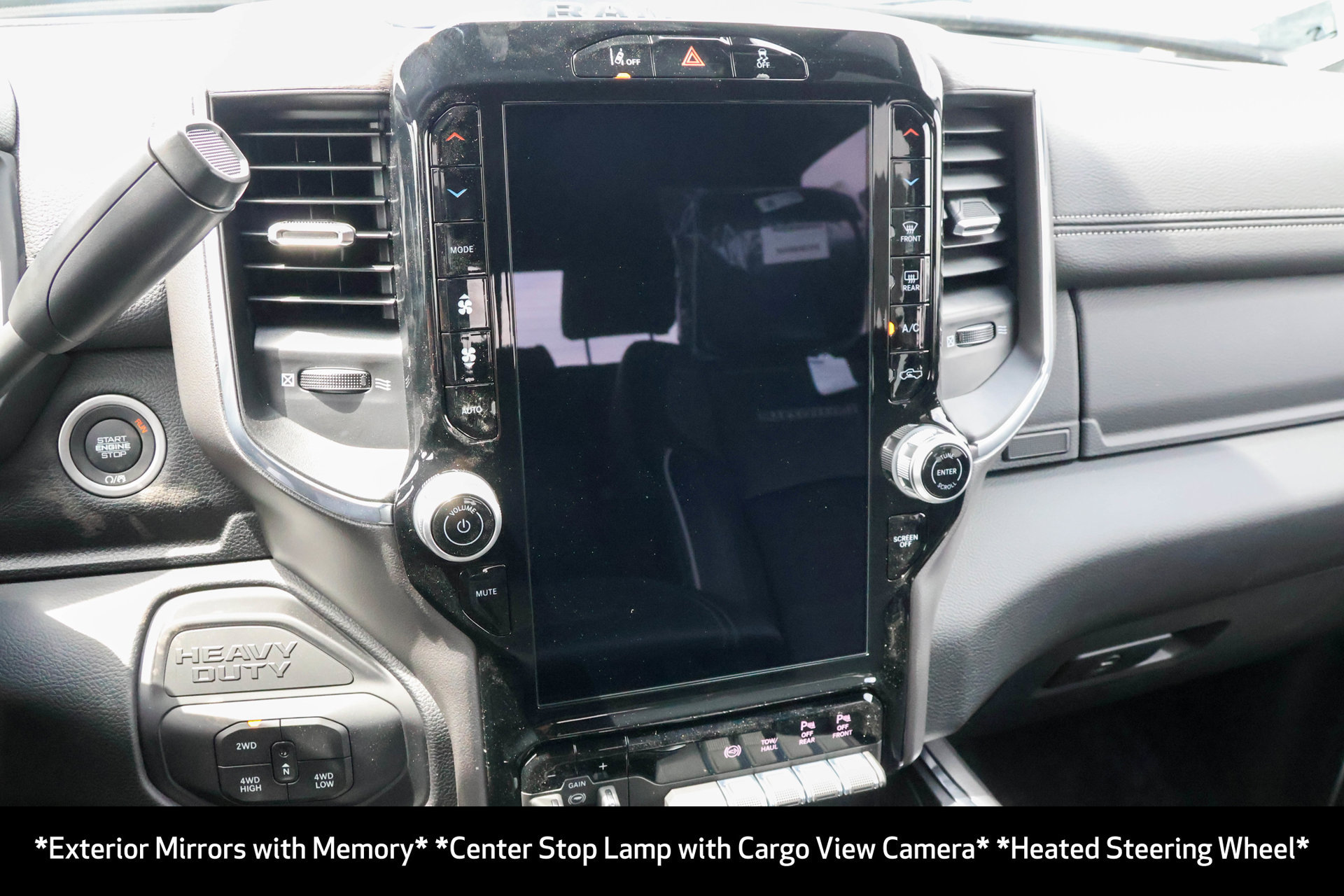 New 2026 RAM 2500 Laramie AWD/4WD image 21