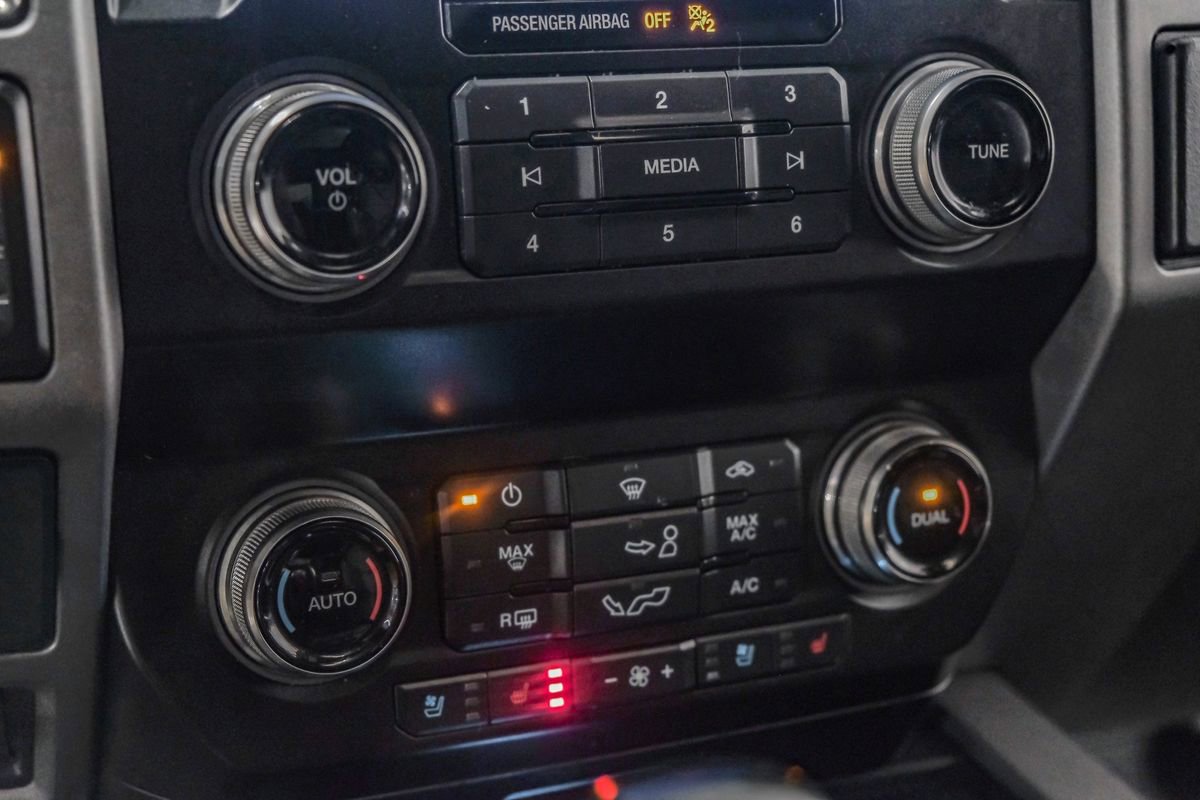 Used 2020 Ford F150 Raptor w/ Equipment Group 802A Luxury image 28