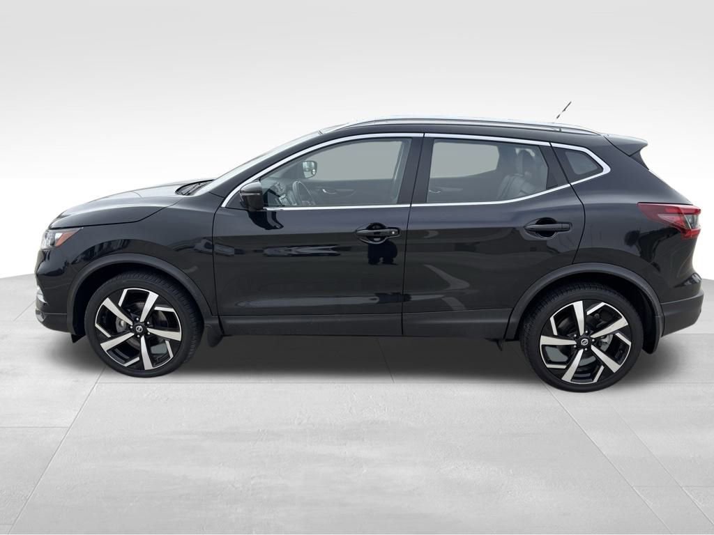 Used 2022 Nissan Rogue Sport SL image 4