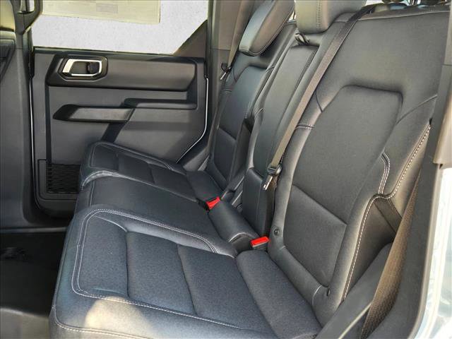 New 2025 Ford Bronco Badlands image 16