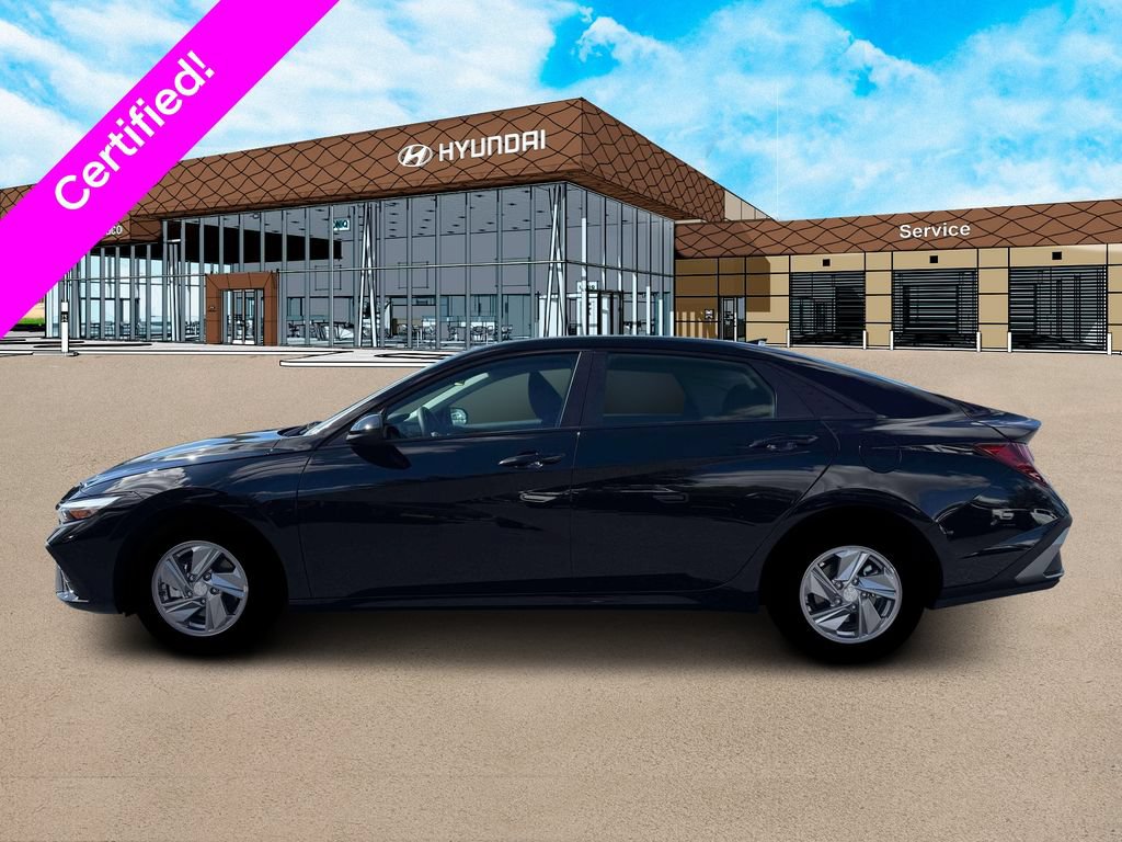 Used 2026 Hyundai Elantra SE FWD video 3