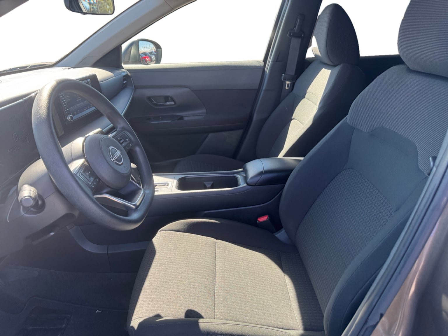 Used 2025 Nissan Kicks S FWD image 10