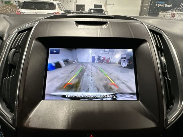 Used 2020 Ford Edge ST image 26