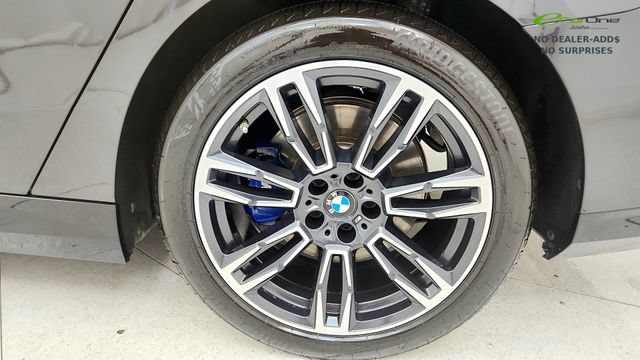 Used 2026 BMW 530i w/ M Sport Package RWD image 74