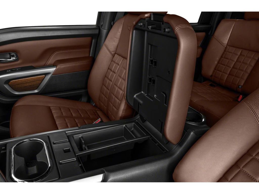 Used 2021 Nissan Titan Platinum Reserve w/ Moonroof Package AWD/4WD image 14