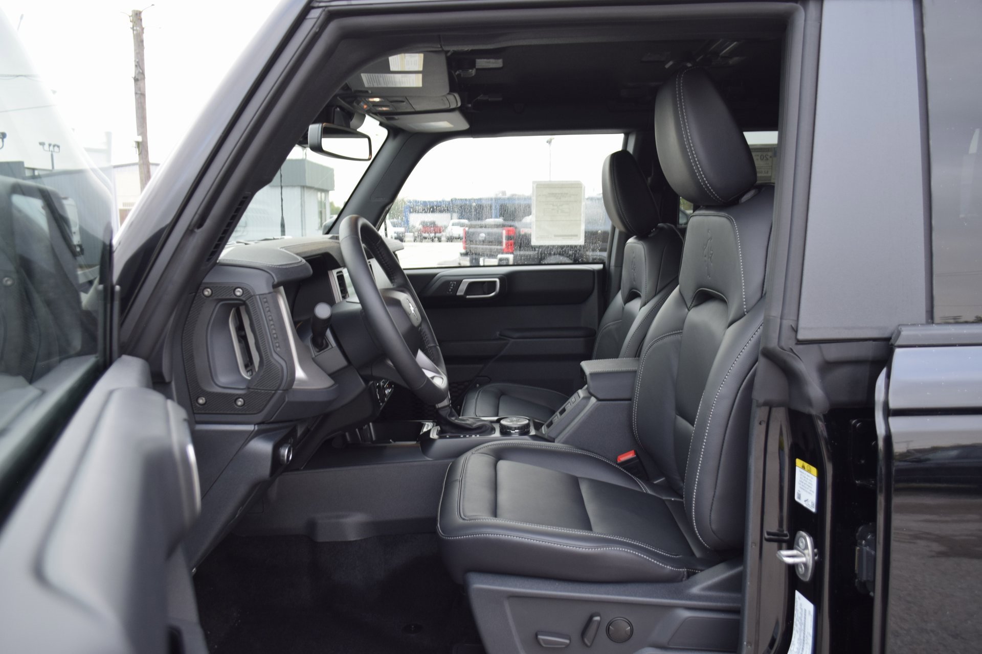 New 2025 Ford Bronco Outer Banks image 18