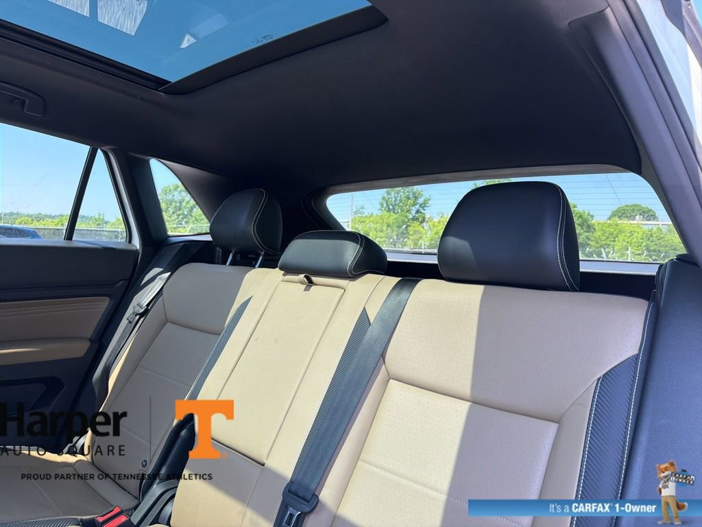 Used 2023 Volkswagen Atlas Cross Sport SEL AWD/4WD image 9