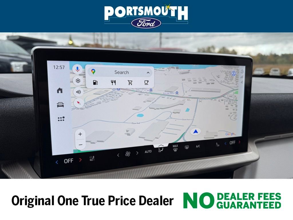 New 2025 Ford Explorer Active w/ Active Comfort Package image 12