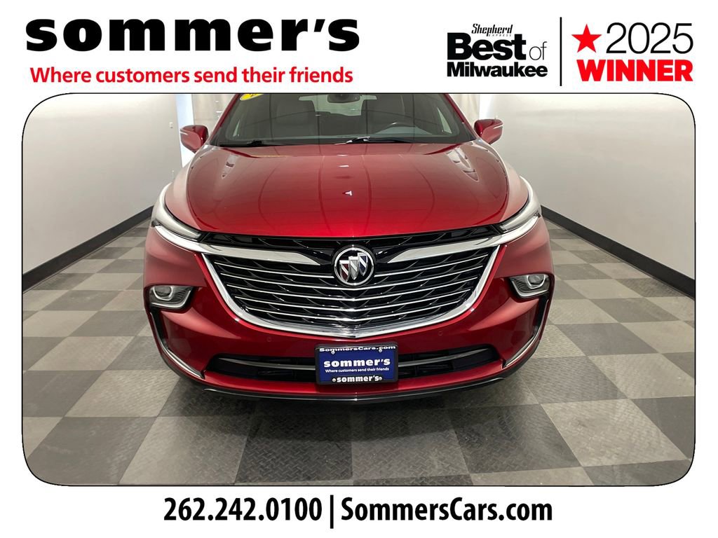 Used 2023 Buick Enclave Essence image 8