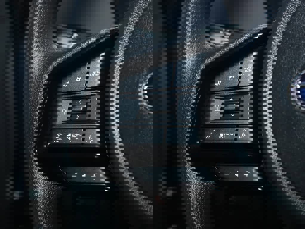 Used 2024 Subaru Crosstrek 2.0i Premium image 23