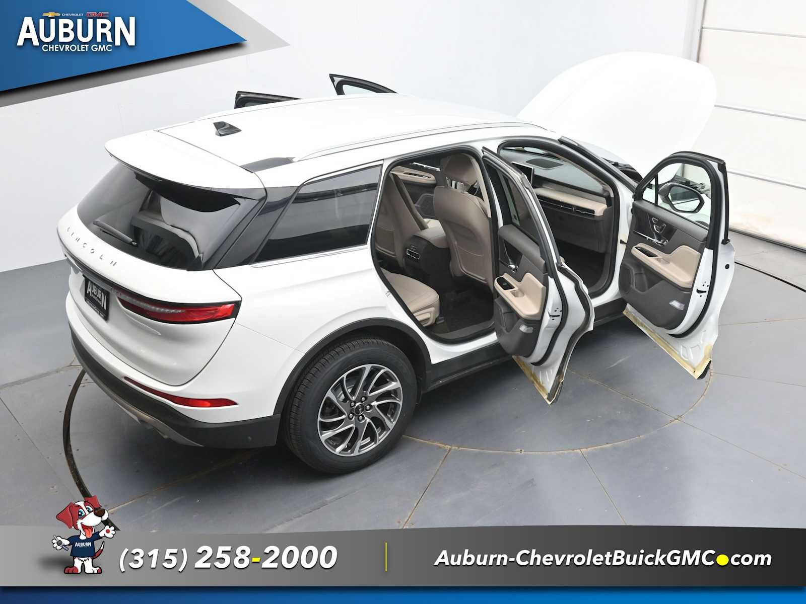 Used 2022 Lincoln Corsair AWD w/ Equipment Group 101A image 38