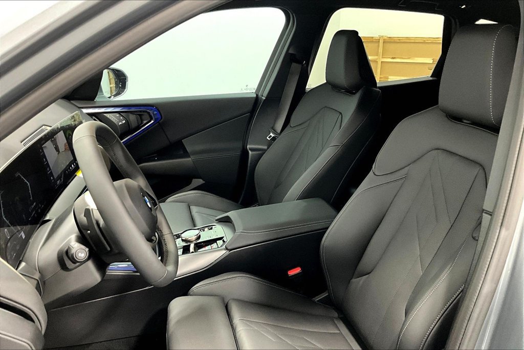 New 2025 BMW X3 xDrive30i w/ Convenience Package AWD/4WD image 26