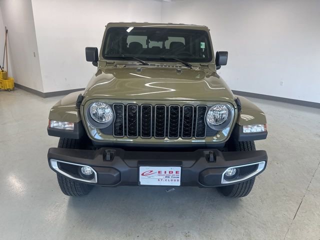 New 2026 Jeep Gladiator Sport image 2