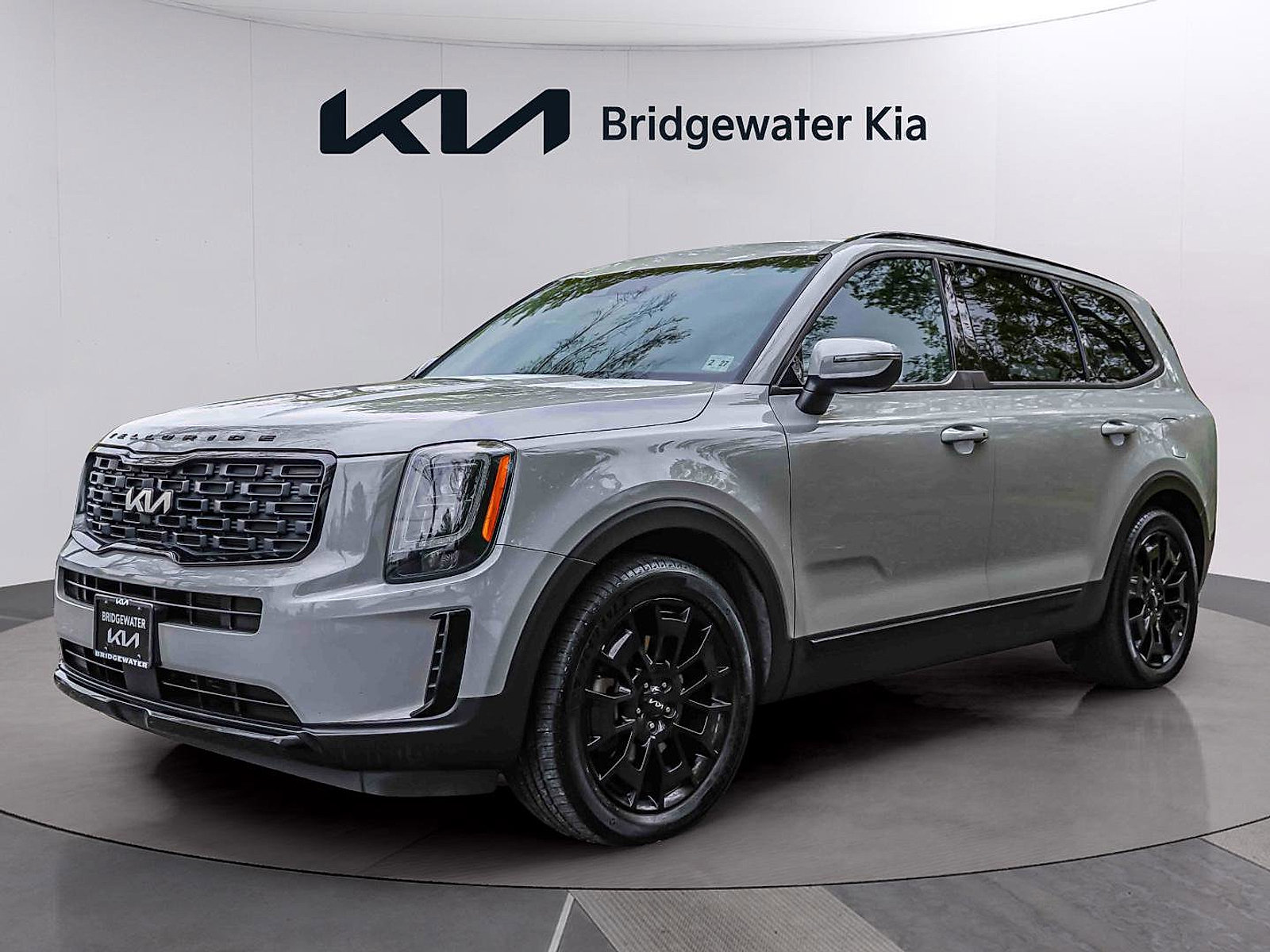 Certified 2022 Kia Telluride EX w/ EX Premium Package AWD/4WD image 5